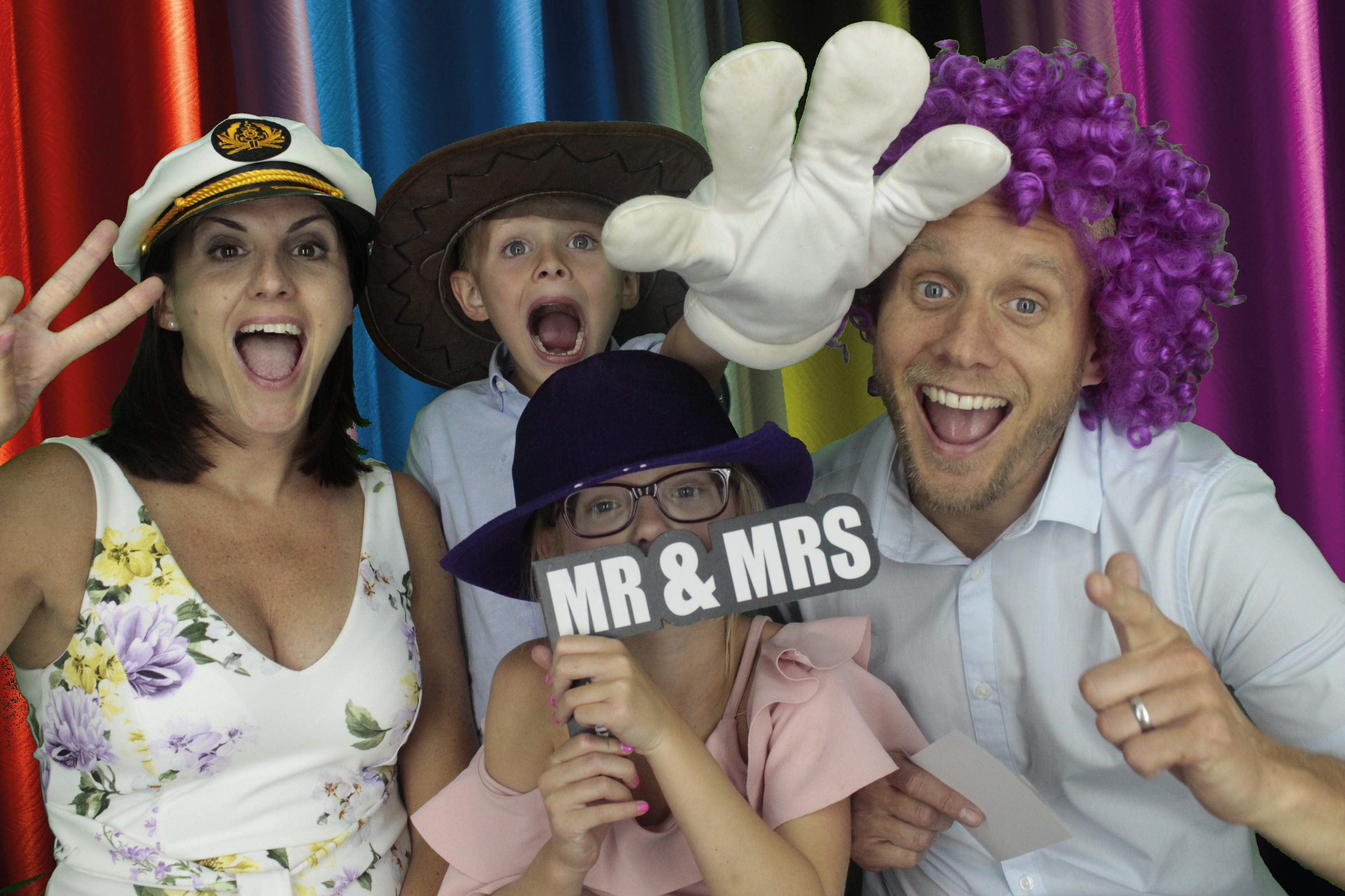 Leanne & Mike's Wedding | View more photos from the event at gallery.myphotoboothexperience.co.uk/u/MyPhotoBoothExperienceLtd/Leanne-Mikes-Wedding